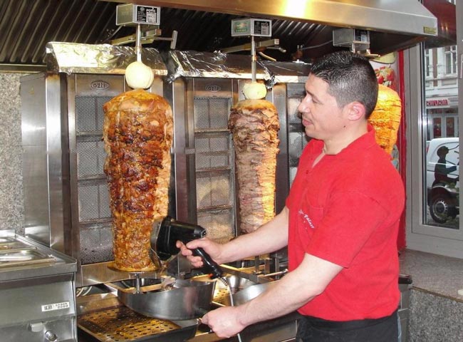 chọn mua lò nướng doner kebab theo quy mô